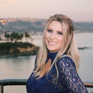 Meet your Posher, Brooke